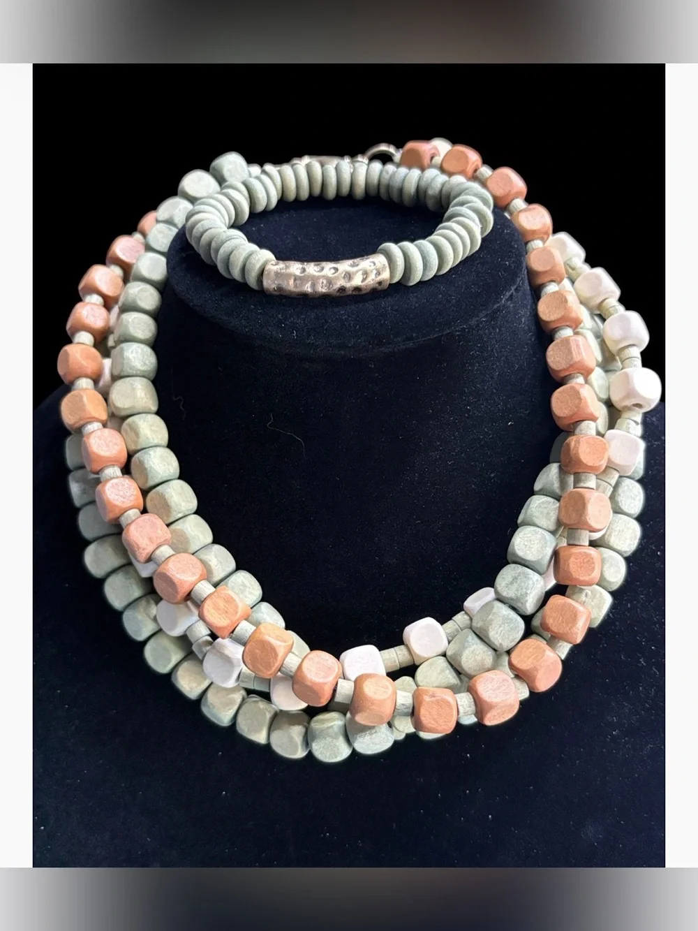 Plunder Multistrand Beaded Necklace and Bracelet in Mint, Peach & Cream (v)